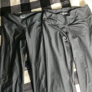 Full length black Nike leggings